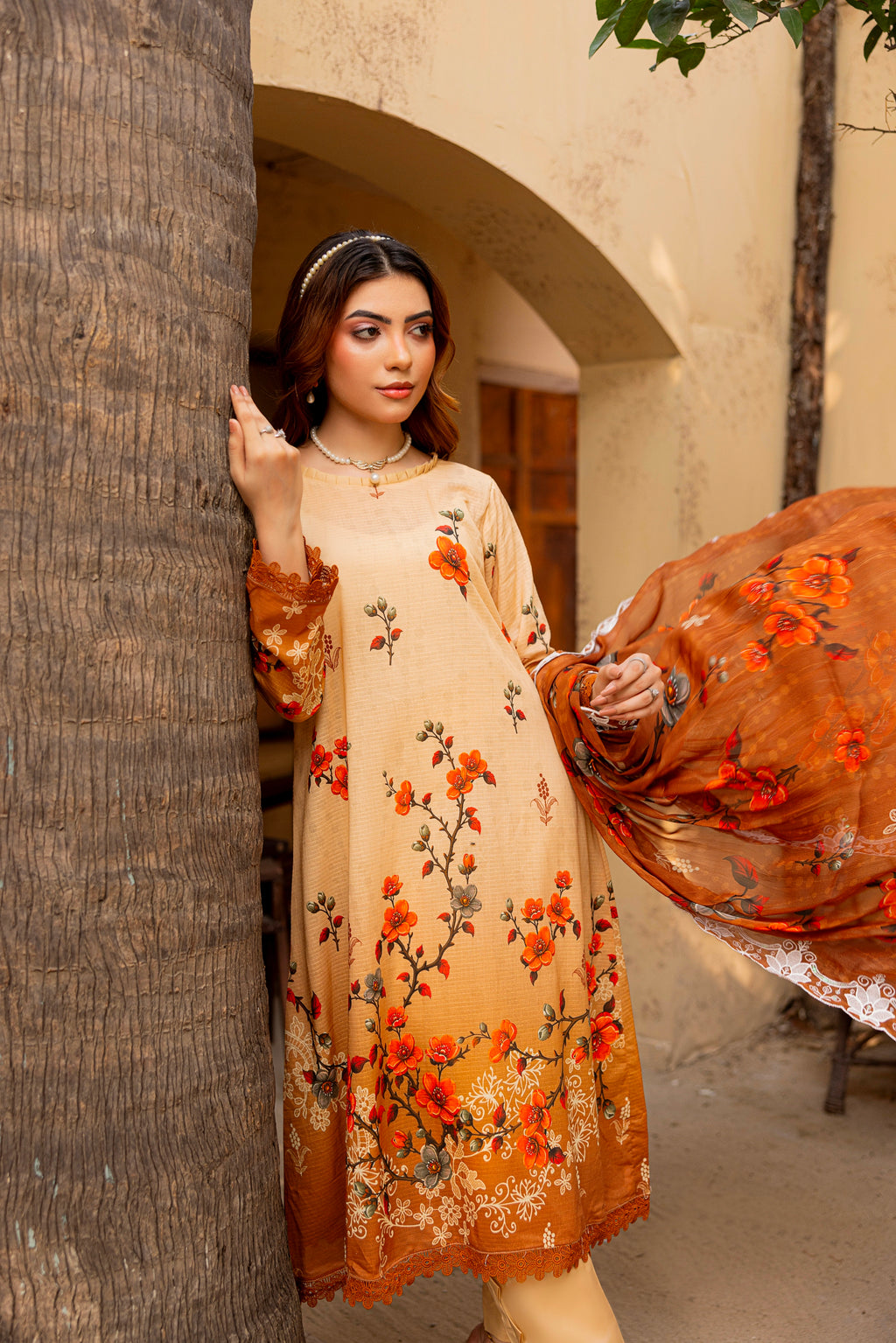 LUXURY EMBROIDERY LAWN