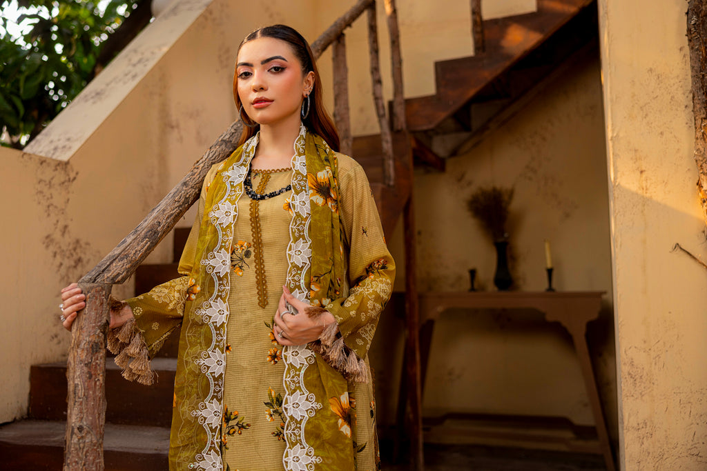 LUXURY EMBROIDERY LAWN