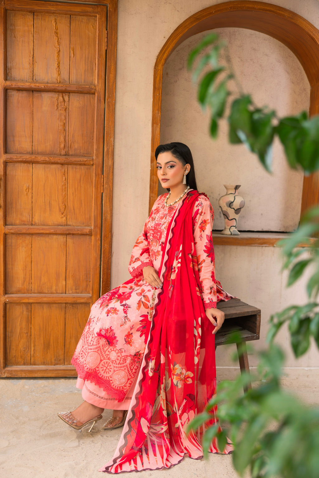 EMBROIDERED LAWN SUIT 3 PIECE