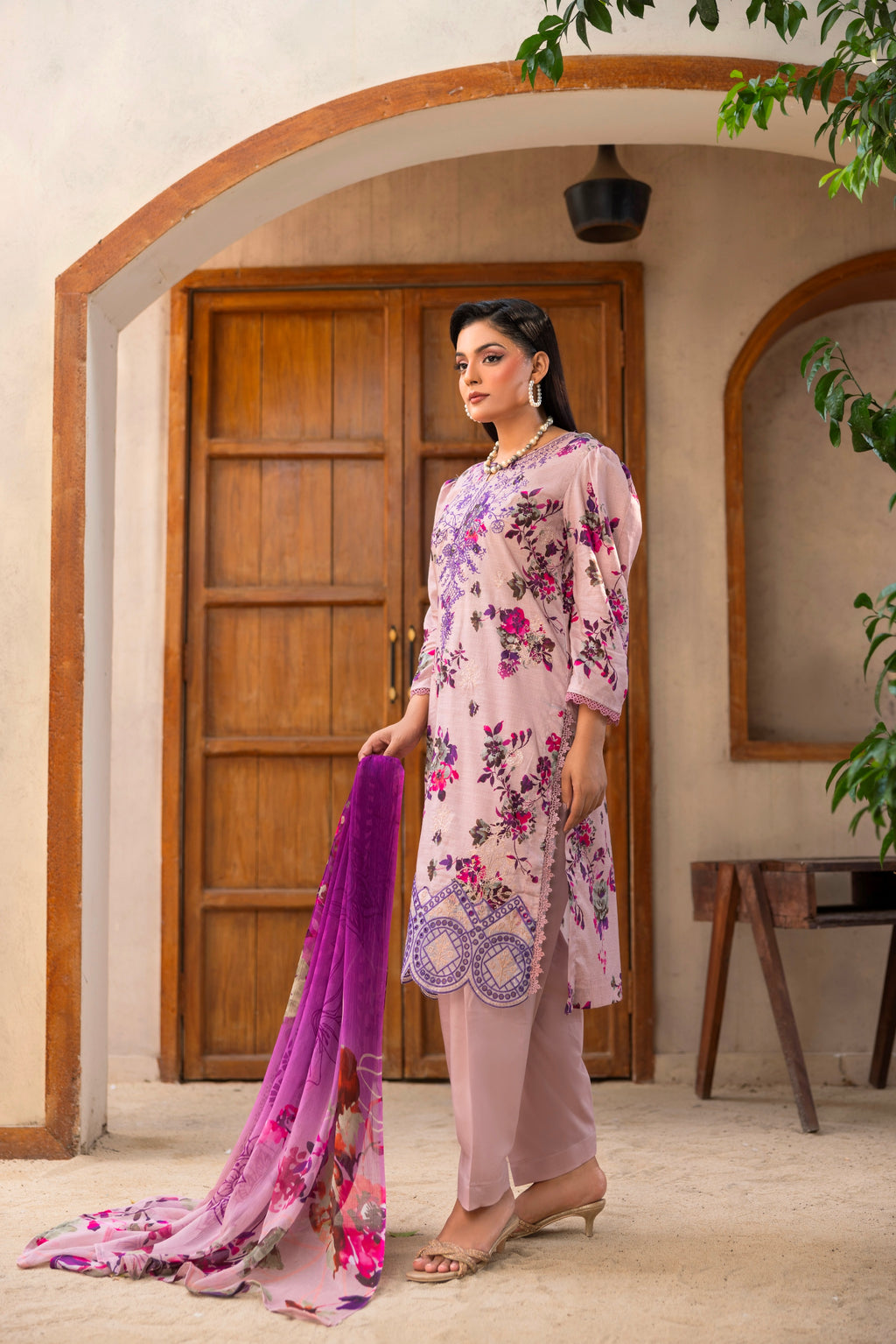 EMBROIDERED LAWN 3 PIECE