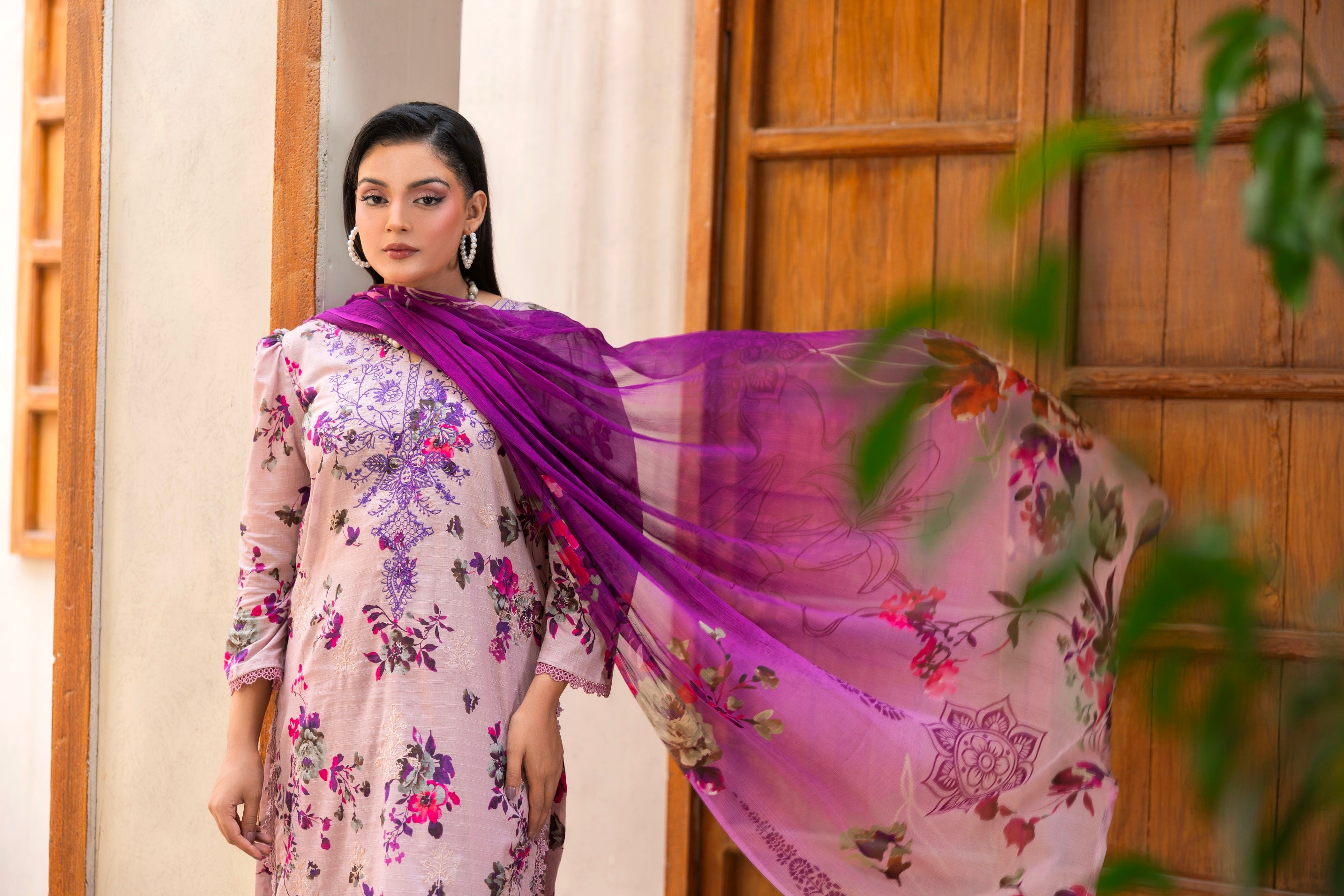 EMBROIDERED LAWN 3 PIECE