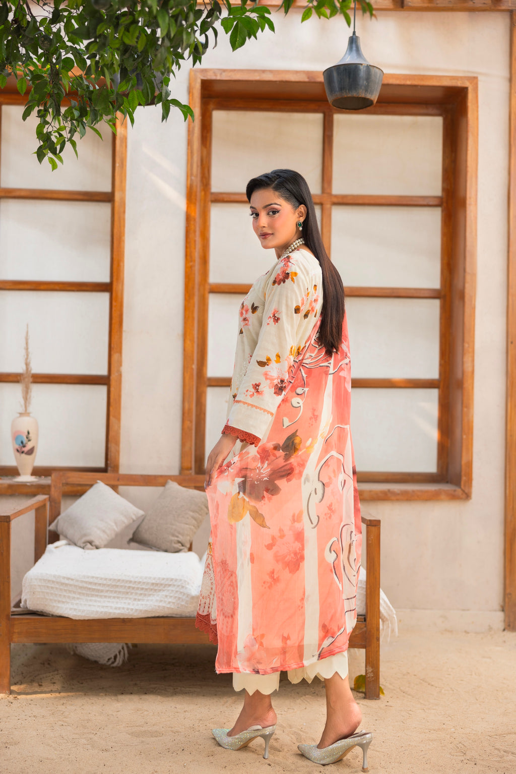 EMBROIDERED LAWN SUIT