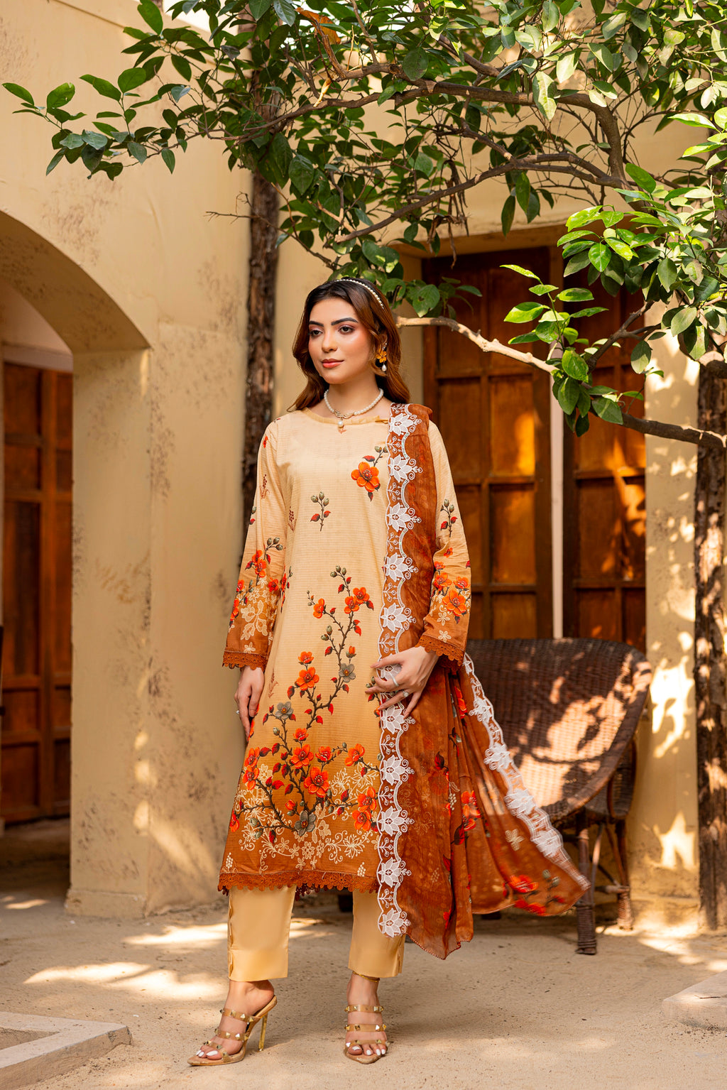 LUXURY EMBROIDERY LAWN