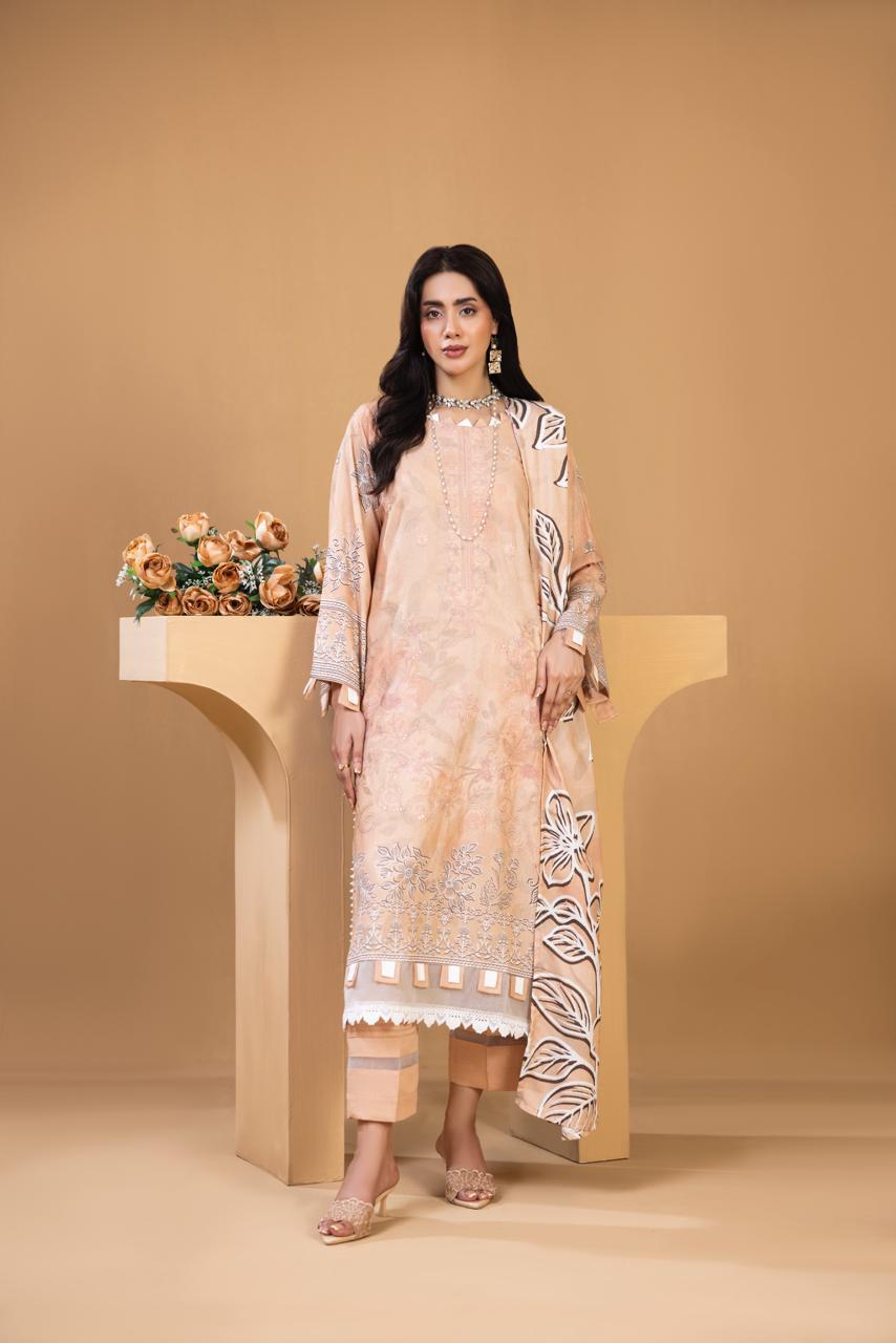 EMBROIDERED 3 PIECE SUIT
