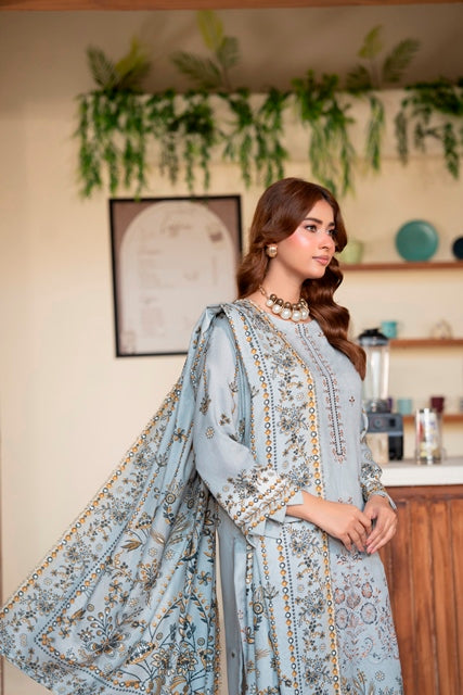 EMBROIDERED 3 PIECE SUIT