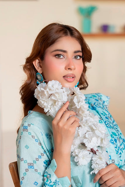 EMBROIDERED 3 PIECE SUIT