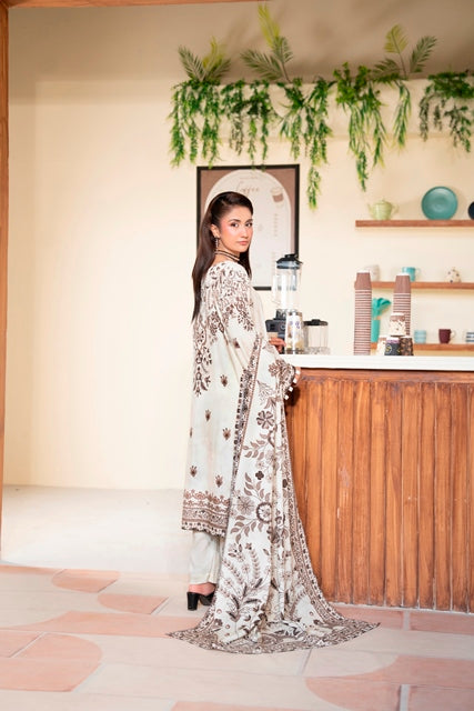 EMBROIDERED 3 PIECE SUIT