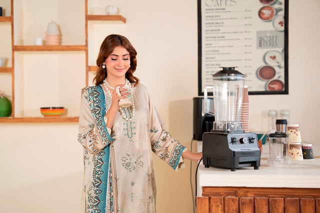 EMBROIDERED 3 PIECE SUIT