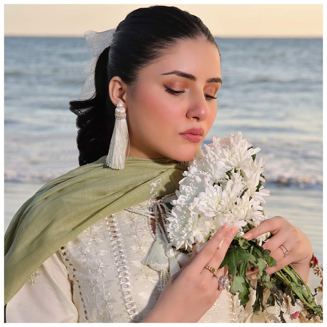 Embroidered Lawn 3 Piece Collection
