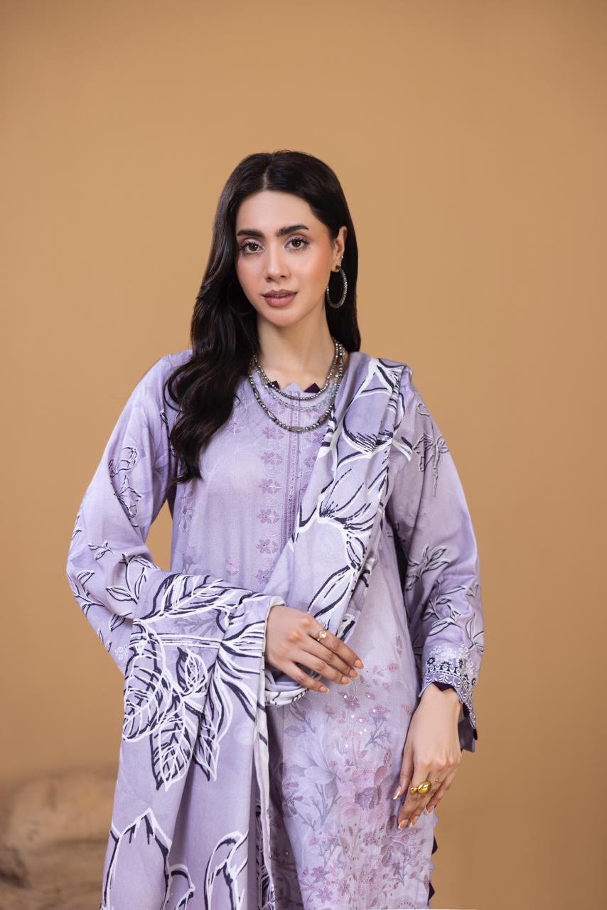 EMBROIDERED 3 PIECE SUIT