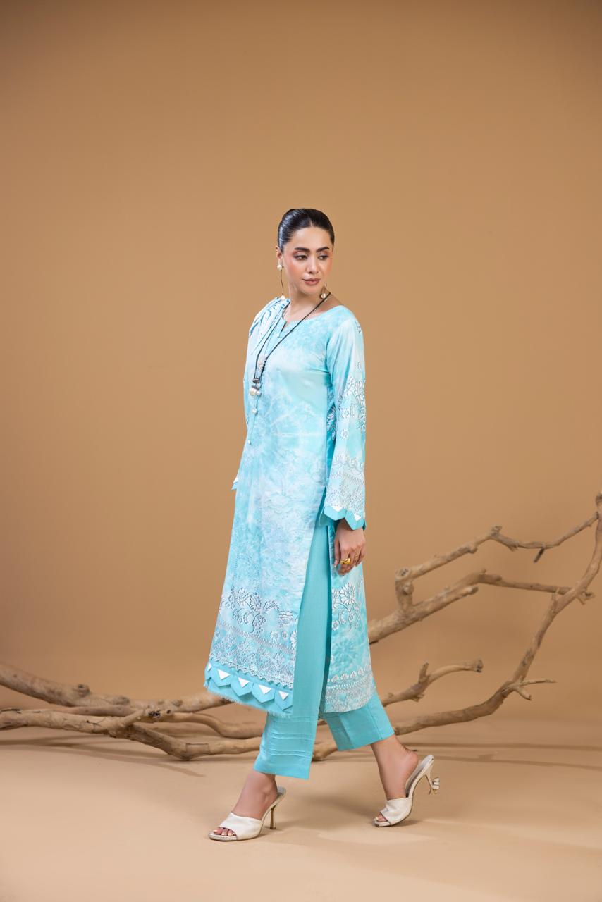 EMBROIDERED 3 PIECE SUIT