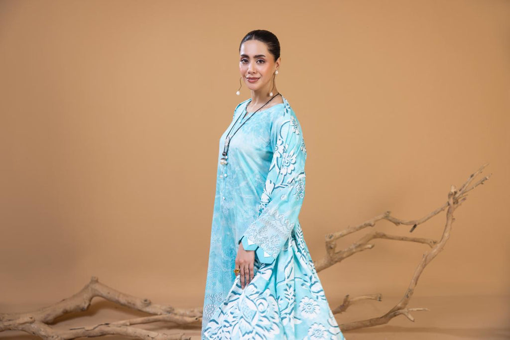 EMBROIDERED 3 PIECE SUIT