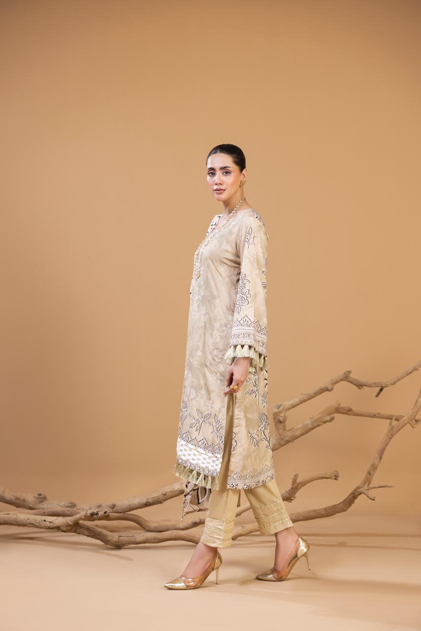 EMBROIDERED 3 PIECE SUIT