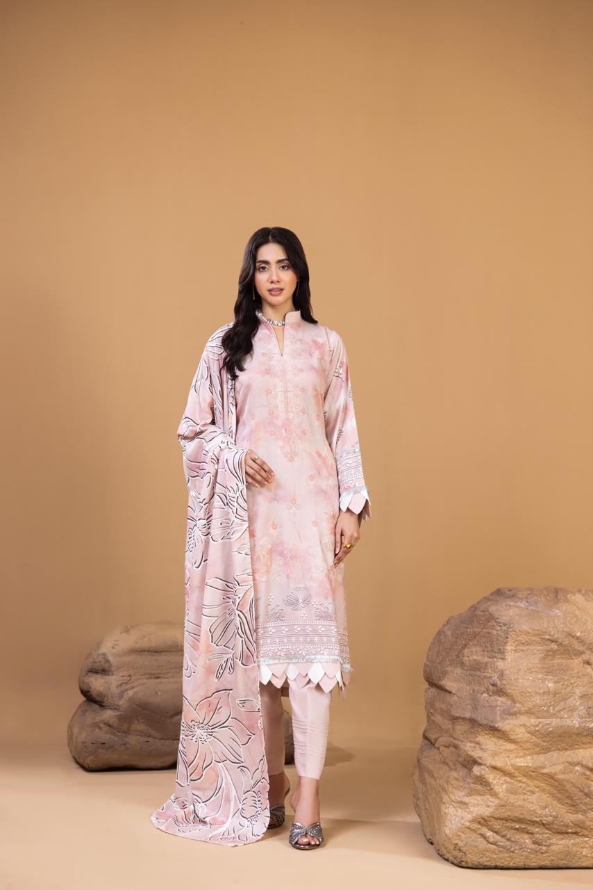 EMBROIDERED 3 PIECE SUIT