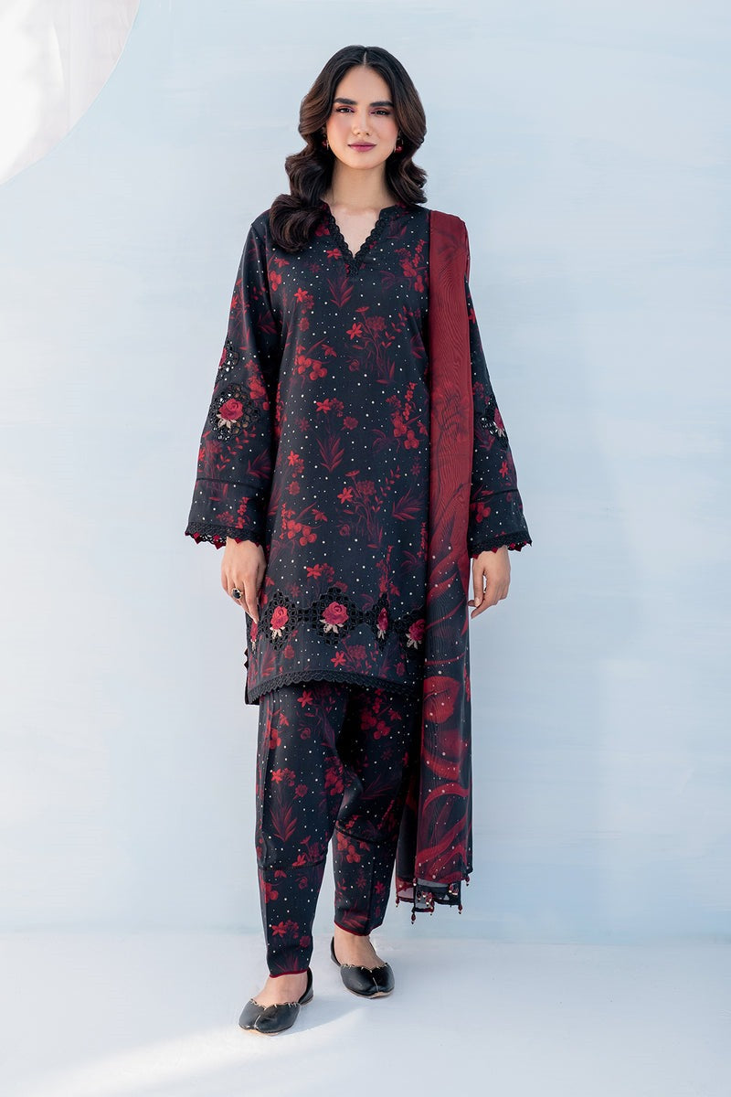 ELEGANT DIGITAL PRINTED LAWN 3 PIECE SUIT